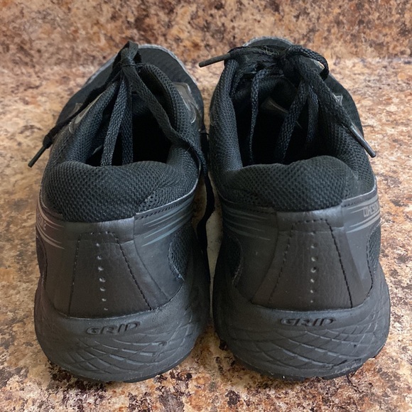 Saucony Cohesion 12 Runners - Picture 5 of 7